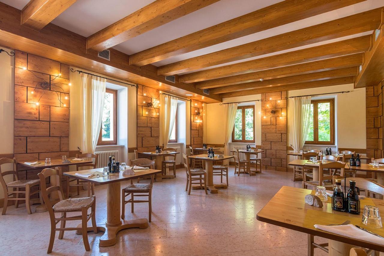 Locanda Alpina Ala Exterior foto